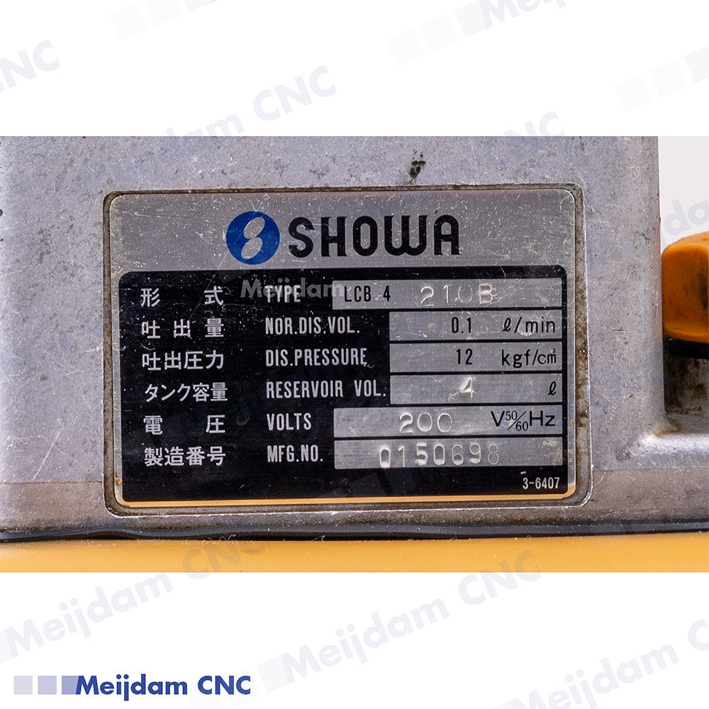 SHOWA LCB-4 Lubrication Pump Unit 0.1L/min 200V 4L Tank CNC Oiler